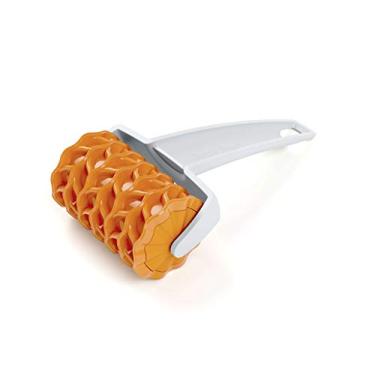 Imagem de Betty Bossi - Rolo de massa para fazer grissini caseiro, palitos de pastelaria, palitos de pão ou mordidas - Plástico, Cinza, Laranja - Fácil de usar