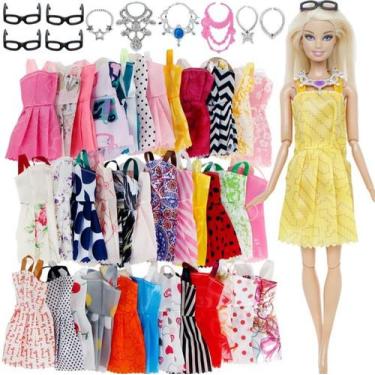 Kit de Roupas e Acessórios para Bonecas Barbie - Sheilinha