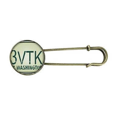 Imagem de Broche de metal retrô com padrão de número de carro americano americano