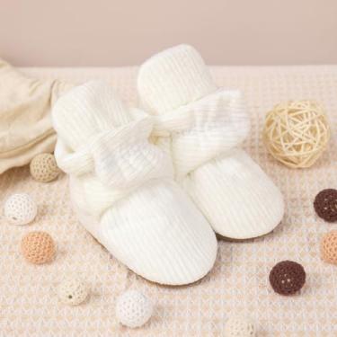 Imagem de Botas para bebês meninos e meninas macias de lã quente de inverno aconchegantes botas de algodão antiderrapantes sapatos de berço, Branco, 12-18 Months Toddler