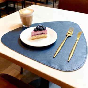 Imagem de Jogo americano de couro PU dupla face – Tapete de mesa antiderrapante em forma de gota d'água com design de couro sintético de duas cores (azul e amarelo)