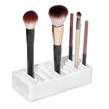 Imagem de iDesign The Sarah Tanno Collection Porta-pincéis de maquiagem e cosméticos de silicone com compartimentos para vários tamanhos, branco