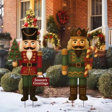 Imagem de Pinkunn 2 peças, placa de metal para quebra-nozes de Natal, quebra-nozes 3D, decorações natalinas, soldado de Natal, ao ar livre, jardim, gramado, festa, decoração (vermelho, verde, clássico)