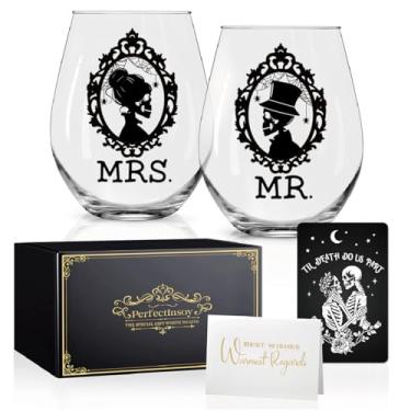 Imagem de Perfectinsoy Conjunto de 2 taças de vinho Mr Mrs Skull com cartão de metal, design de tema gótico de caveira, presentes de casamento de aniversário, presente de casal para namorado e namorada, Dia dos