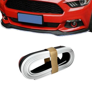 Imagem de Saia frontal Universal Ajustável Preto e Branco Carro PVC