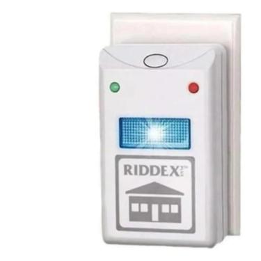 Imagem de Repelente Eletrônico Bivolt com Luz Noturna | Afasta Ratos e Baratas sem Veneno | Tecnologia Ultrassônica Atóxica | Seguro para Pets e Crianças | Cobre até 50m² | Proteção 24h para Casa e Cozinha