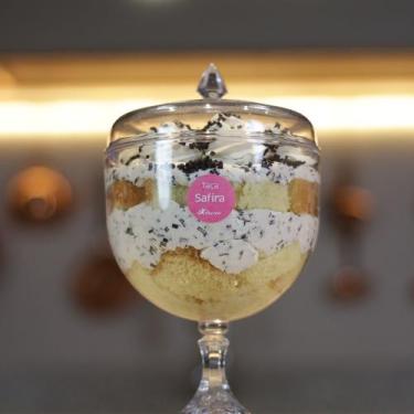 Imagem de Taça Acrílico 1,25L com Tampa Sobremesas Confeitaria Ceia Natal Bombon