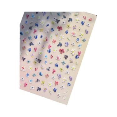 Imagem de Adesivo De Unha 5D Floral Preto E Branco Com Pétalas Douradas Transpar