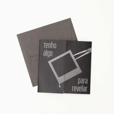 Imagem de Cartão Fun Algo para Revelar em Papel 11 cm X 11 cm com 1 Unidade e 1 Envelope para Pre...