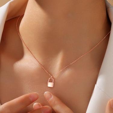 Imagem de Colar feminino banhado a ouro rosa/branco 14K - Corrente de prata delicada com pingente de cadeado simbólico, hipoalergênica personalizada, não mancha, presente de aniversário de Natal, joias modernas