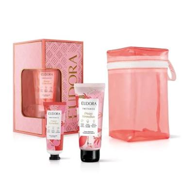 Imagem de Kit Presente Frutas Vermelhas com Creme Hidratante e Creme Para Mãos + Necessaire