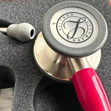 Imagem de Estetoscópio 3M Littmann Cardiology IV Cores Variadas, Framboesa 6158