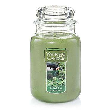 Imagem de Yankee Candle Vela perfumada Meadow Showers, frasco grande clássico de 650 ml, vela de pavio único, mais de 110 horas de tempo de queima