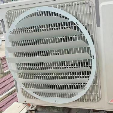 Imagem de Defletor de ar condicionado da tampa da unidade CA externa, saída de ar, prevenção de sopro anti-direto, dissipação de calor, proteção contra vento, defletor de obturador de aço inoxidável,