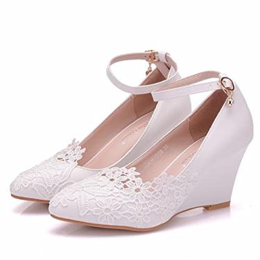 Imagem de Bigfanshu Sandálias femininas de salto alto de renda flor fina sapatos salto inclinado salto alto casual fivela rasa sapatos pontiagudos, Branco, 38 BR