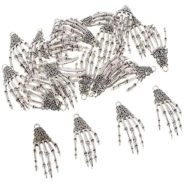 Imagem de Pingentes de mão de esqueleto - 30 peças de decoração de festa de Halloween, pingentes e pingentes de metal prata antigo com caveiras e garras de esqueleto