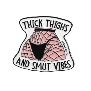 Imagem de Alfinete esmaltado de coxas grossas e vibrações obscuras, broche de leitor Sassy Smut, emblema de livro obsceno de leitura sarcástica, presente engraçado para fãs do clube do livro picante, emblemas