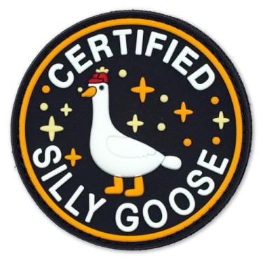 Imagem de Emblema de PVC certificado Silly Goose Glow – Engraçado, tático, anime, adesivos militares – Perfeito para o seu equipamento militar, mochila, boné, colete, bolsa ou arnês para cães