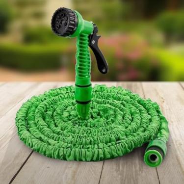 Imagem de MANGUEIRA DE JARDIM EXPANSIVA 30M COM GATILHO 7 JATOS | RETRÁTIL, LEVE E FLEXÍVEL | ENGATE RÁPIDO PARA LIMPEZA E REGA - VERDE