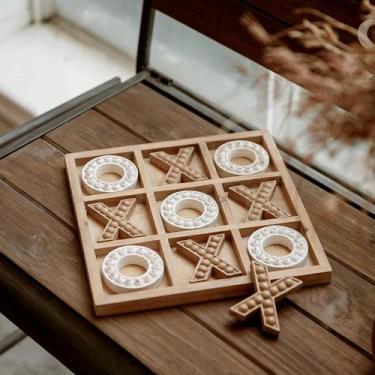 Imagem de Decoração de mesa de café Tic Tac Toe Game NIKKY HOME Wood & White