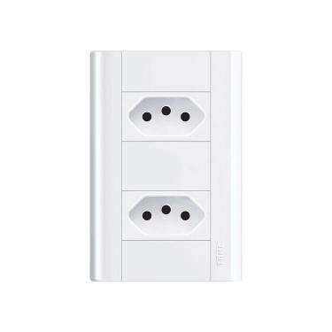 Imagem de Tomada Dupla Fame Modulare 2P+T 10A com Placa 4x2