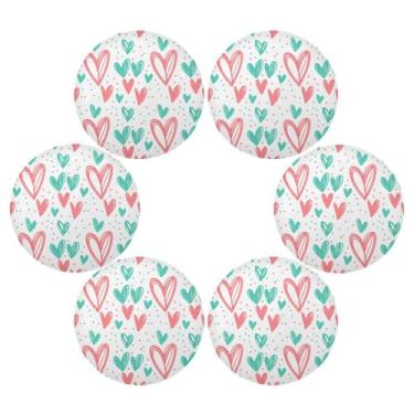 Imagem de Wassud Jogo americano conjunto de 6 tapetes redondos com padrão de corações para cozinha e jantar, tapetes laváveis e resistentes ao calor, decoração de mesa 39 cm