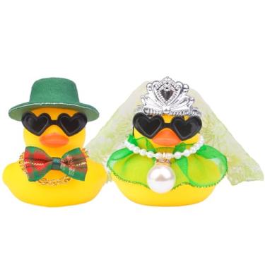 Imagem de CoFuBcad 2 peças de patos de borracha de casamento, decoração de patos de borracha para noivas e noivos com véu e cartola macia para casal, presente de cerimônia, lembrança de casamento, bênção de