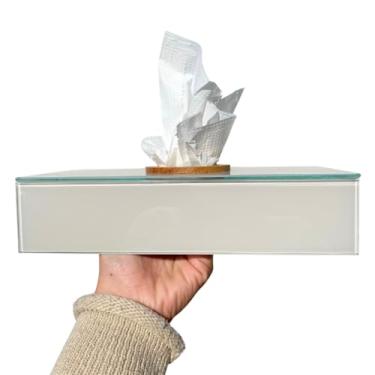 Imagem de Porta Papel Toalha e Lenço Interfolha de Mesa em Vidro com Madeira | Dispenser Decorativo para Banheiro e Lavabo (Seiva Capuccino)