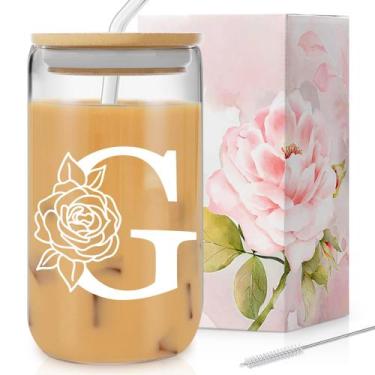 Imagem de Copos de vidro com tampas e canudos para presentes com monograma de 47