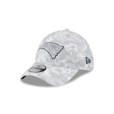 Imagem de BONE NEW ERA 39THIRTY NEW ENGLAND PATRIOTS NFL SALUTE SERVICE 2025 MILITAR-Masculino
