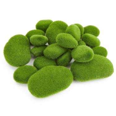Imagem de Fensong 20 peças de pedras artificiais de musgo (2 tamanhos), decoração de musgo verde, adequado para arranjo floral, jardins de fadas e artesanato, arte de parede de musgo, musgo falso, musgo para