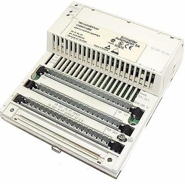 Imagem de UHFILYQBA Módulo PLC 170INT11000 170INT11000 selado em caixa