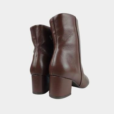 Imagem de Bota Feminina Couro Paloma Cano Médio Bico Fino-Feminino