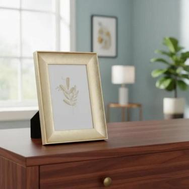 Imagem de Porta Retrato Decorativo De Mesa Moldura Dourada Luxo 10x15 - Casa Her