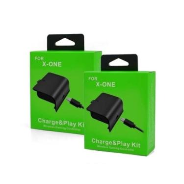 Imagem de Kit 2 Baterias Recarregáveis 800mAh + 2 Cabos USB Carregador Compatível com Controle de Xbox One S/X