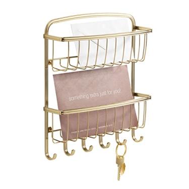 Imagem de mDesign Cesta organizadora de correspondência de metal para casa de fazenda para montagem na parede – 2 camadas, 6 ganchos para entrada, mudroom, corredor, cozinha, escritório – guardar cartas, contas, casacos, trelas, chaves – coleção Hyde, latão macio