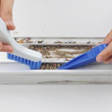 Imagem de 1 escova de limpeza de fendas, escova de limpeza de fendas multifuncional com alça, para pias, adequada para bordas de banheiro e cozinha.