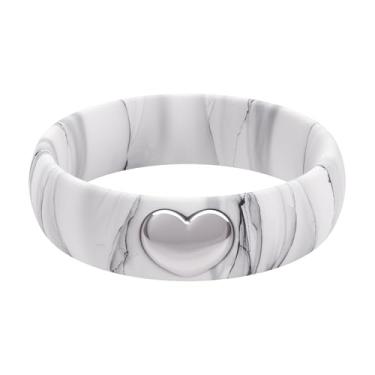 Imagem de ThunderFit Anéis de silicone para mulheres, aliança de casamento de silicone com pingente de coração banhado a ouro 14K, 5,5 mm de largura, 2 mm de espessura, 4.5 - 5 (15.70mm), Silicone, Sem pedra