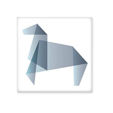 Imagem de Pedra ornamentada de tijolo vitrificado em forma geométrica de cavalo abstrato origami