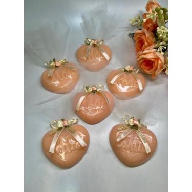 Imagem de Kit 4 Sabonetes Dia das Mães, Perfumados, Hidratantes, em Formato de Coração, 60g Cada