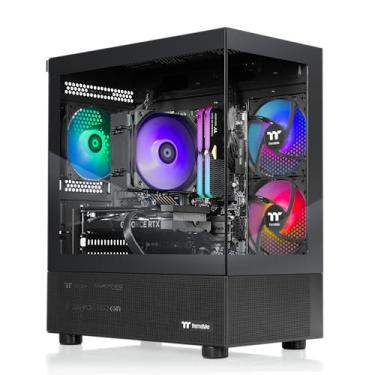 Imagem de Thermaltake LCGS View i1470-170 Desktop para jogos (Intel Core™ i7-14700F, memória ToughRam 32GB DDR5 6000MT/s RGB, NVIDIA® GeForce RTX™ 5070, 1TB NVMe M.2, WiFi, Windows 11) V17B-B760-570-LCS