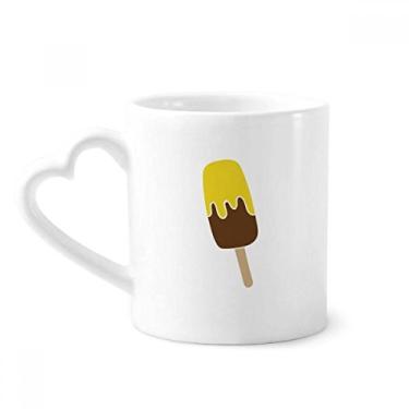 Imagem de Caneca de café de cerâmica de café e sorvete de chocolate marrom amarelo