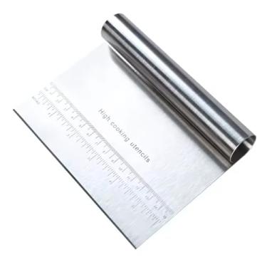 Imagem de Espátula Multiuso Inox Premium com Régua de Medição 15cm Prática para Confeitar Cortar Raspar Organizar Dividir Alimentos Massas Legumes Bolos Pães Ideal para Cozinha de Fácil Manuseio