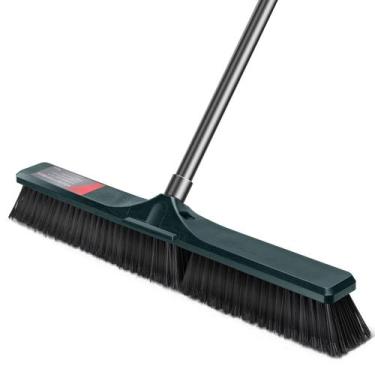 Imagem de Vassoura Push MASTERTOP 24 Outdoor Heavy Duty com alça de 58 cm