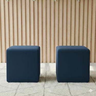 Imagem de Puff Quadrado Decorativo em Veludo Estofado – Estrutura Reforçada em Madeira, Assento Sofisticado para Sala, Quarto e Recepção(KIT 2 AZUL)