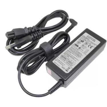 Imagem de Fonte Compativel Com Notebook Samsung 19v Conector 3,0mm X 1,1mm