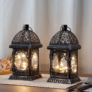 Imagem de TRIROCKS Conjunto de 2 lanternas decorativas estilo vintage, 20 cm de altura, lanterna de metal operada por pilhas, com luzes LED de fadas, perfeita para eventos de sala de estar em ambientes internos (preto com pincel dourado)