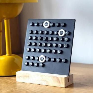 Imagem de Calendário Para Mesa Ajustável Em Acrílico Com Base De Madeira - Cris,
