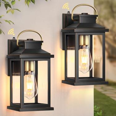 Imagem de VIANIS Luz de parede externa sensor do crepúsculo ao amanhecer, luminárias externas com detalhes em ouro preto, arandela de montagem na parede para casa, luzes de varanda modernas para pátio, luzes