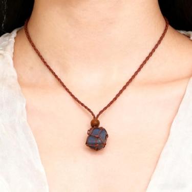 Imagem de Pingente de pedra artesanal – Joias exclusivas com propriedades curativas, ideal para espiritualidade e estilo diário